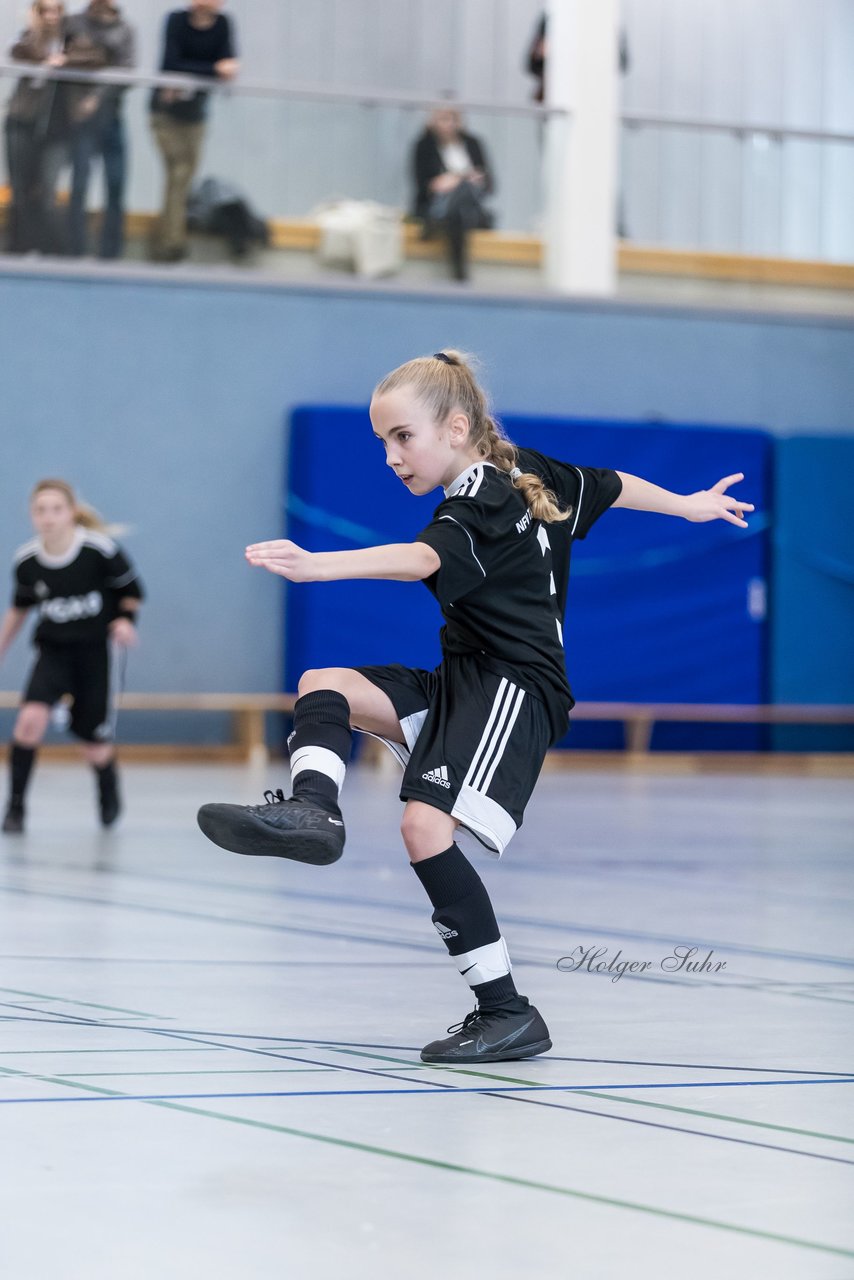 Bild 154 - wDJ NFV Futsalturnier